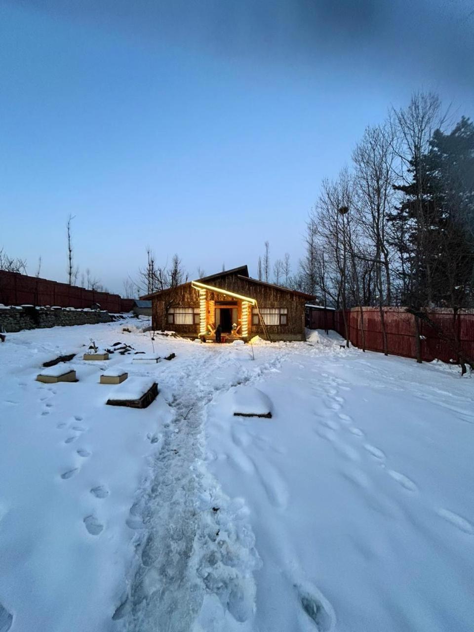 Jk'S The Trout Stream Villa Gulmarg Luaran gambar