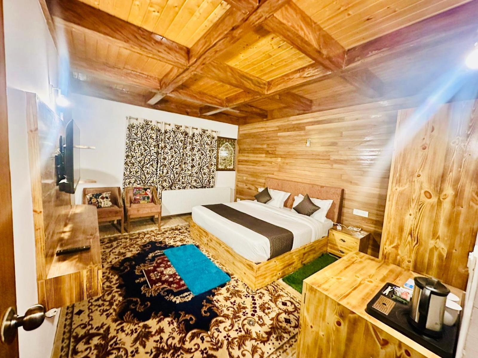 Jk'S The Trout Stream Villa Gulmarg Luaran gambar